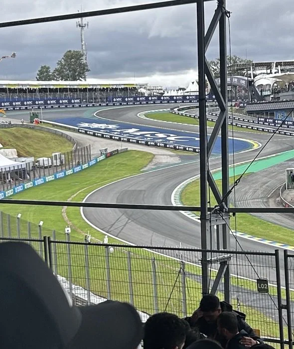 La S de Senna vista desde una tribuna de Interlagos